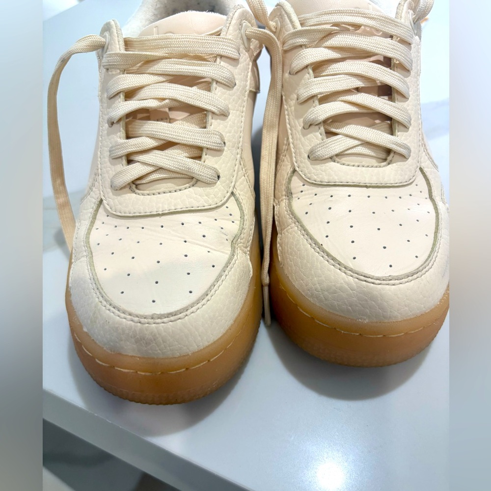 ALO RECOVERY MODE SNEAKER